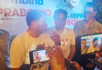 Ketua Umum Relawan Prabowo (Repro) Hotmian Siregar dalam pertemuan Ketua Badan Relawan Prabowo Laksda TNI (Purn) Eko Djalmo Asmadi