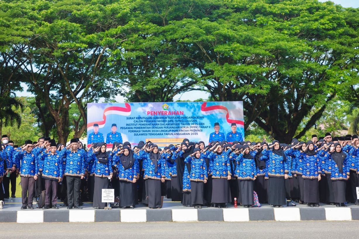 10.344 PPPK Telah Diangkat, Pemerintah Provinsi Semakin Kuat di Lini Pelayanan Publik 2 FB IMG 1761004483034
