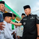 Ket gambar: Andi Sumangerukka, Kunjungi Ponpes Al-Ikhlas Lambuya( foto istimewa)