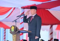 Ket gambar: Gubernur Sultra, Mayjen TNI (Purn) Andi Sumangerukka, memimpin langsung Upacara Peringatan Hari Sumpah Pemuda ke-97( foto istimewa)