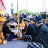 ASR Terima Gelar Adat Muna, Tegaskan Budaya adalah Fondasi Kemajuan Sultra 2 FB IMG 1784538314785