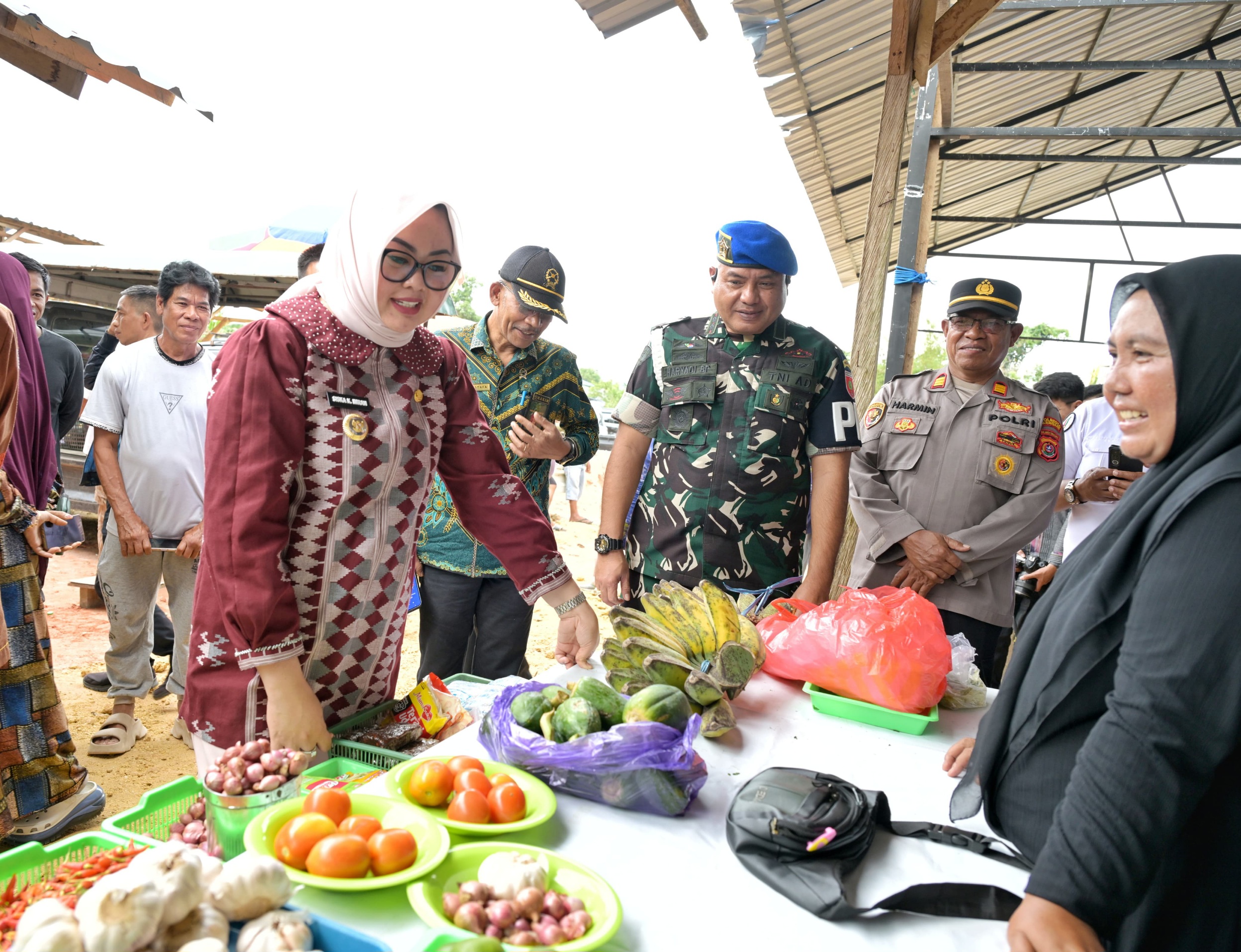 Wali Kota Kendari, Siska Karina Imran Resmikan Pasar Banteng, UMKM dan Pedagang Kini Punya Rumah Baru 5 IMG 20260709 WA0260