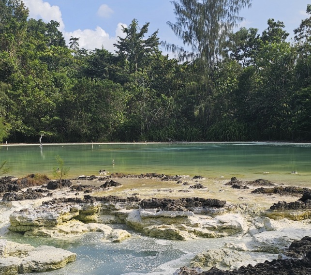 Permandian Wisata Air Panas Wawolesea Makin Ramai, Pengunjung Berdatangan dari Berbagai Daerah 5 Screenshot 20260706 173727 Gallery