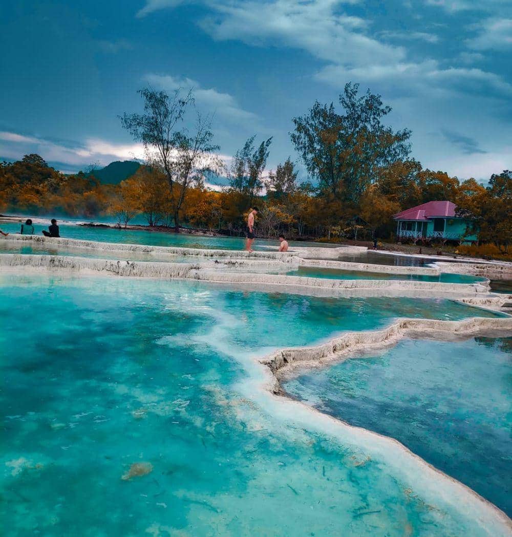 Permandian Wisata Air Panas Wawolesea Makin Ramai, Pengunjung Berdatangan dari Berbagai Daerah 8 mardhinardhin b gxjbzb97j 899b59f0f65acad798d392c407f4ab92 48f4a115a6c92f0b3ee13c3a1f331315
