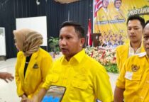Penetapan Purnama Saboli sebagai calon tunggal Ketua DPD II Partai Golkar Sultra, Kabupaten Konawe menjadi sorotan. Pasalnya,